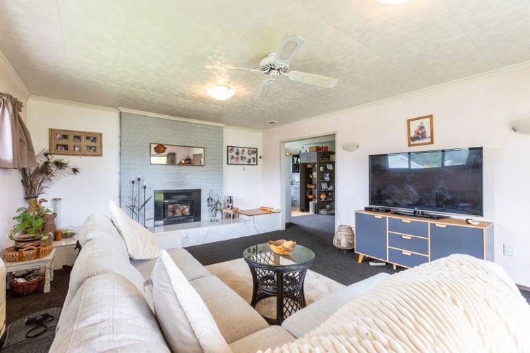 Photo of property in 16 Mathew Street, Dannevirke, 4930