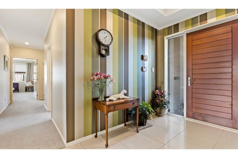 Photo of property in 4 Bernice Crescent, Yaldhurst, Christchurch, 8042