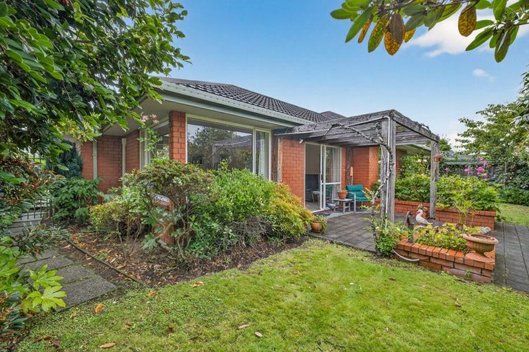 Photo of property in 1/193 Wairakei Road, Bryndwr, Christchurch, 8053