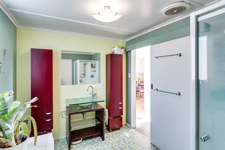 Photo of property in 17 Chambers Street, Te Awa, Napier, 4110