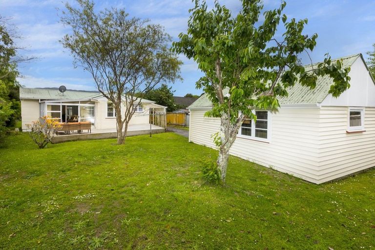 Photo of property in 26e Murray Street, Wallaceville, Upper Hutt, 5018