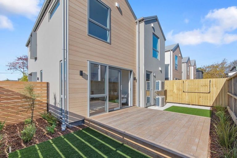 Photo of property in 112b Edgeware Road, St Albans, Christchurch, 8014