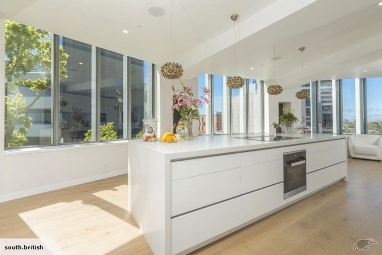 Photo of property in Cintra Apartments, 17h/3 Whitaker Place, Grafton, Auckland, 1010