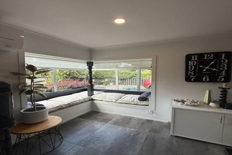 Photo of property in 5 Shearwater Street, One Tree Point, 0118