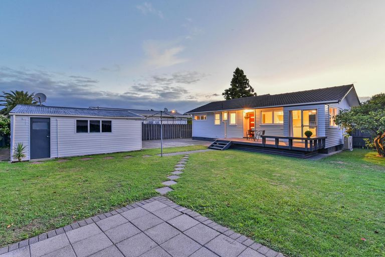 Photo of property in 35 Wordsworth Road, Manurewa, Auckland, 2102