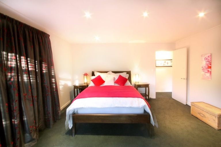 Photo of property in 19 Hood Crescent, Arrowtown, 9302