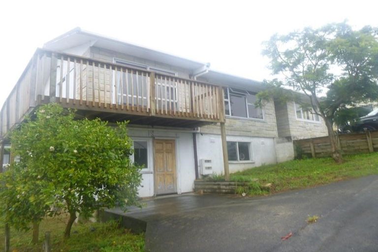 Photo of property in 28 Forest Hill Road, Henderson, Auckland, 0612