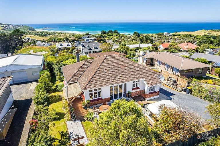 Photo of property in 115 Tomahawk Road, Andersons Bay, Dunedin, 9013