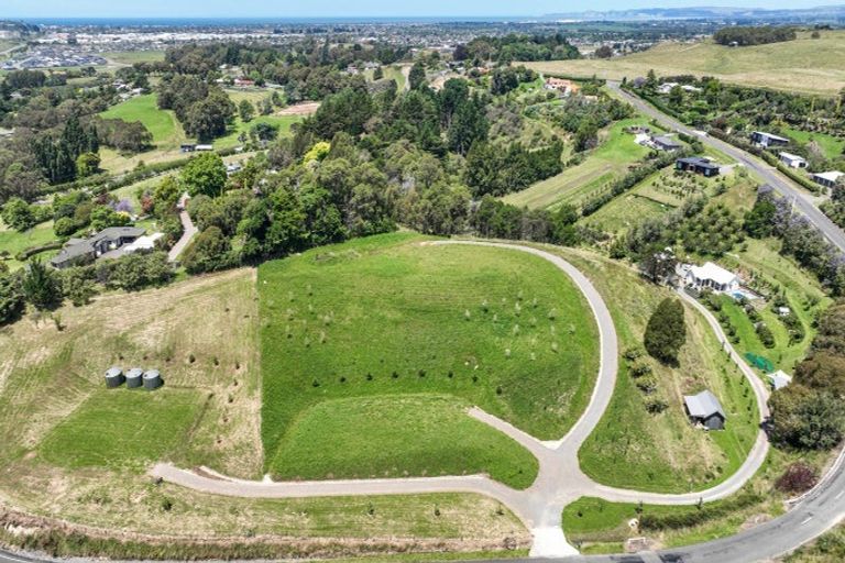 Photo of property in 54 Poraiti Road, Poraiti, Napier, 4182