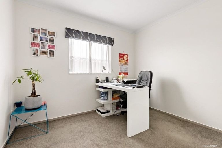 Photo of property in 22 Keri Vista Rise, Papakura, 2110