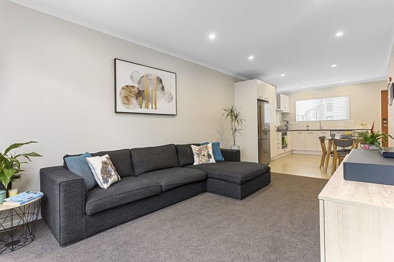 Photo of property in 28 Eyton Kay Road, Hobsonville, Auckland, 0616