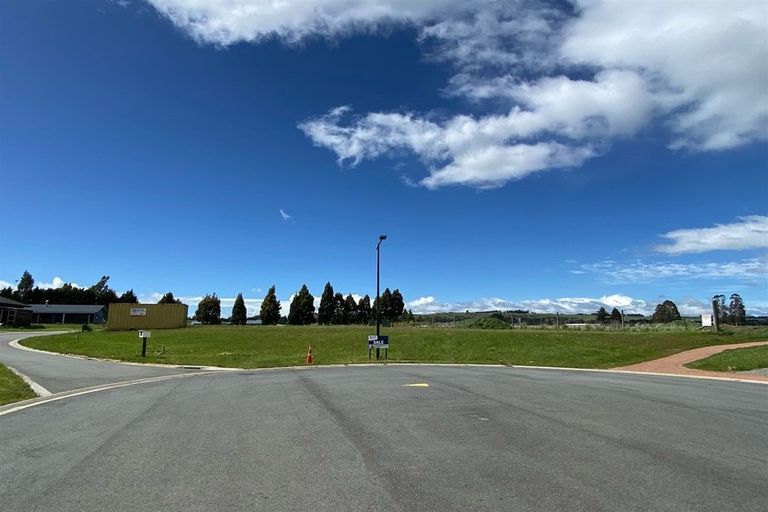 Photo of property in 14 Millar Place, Te Anau, 9679