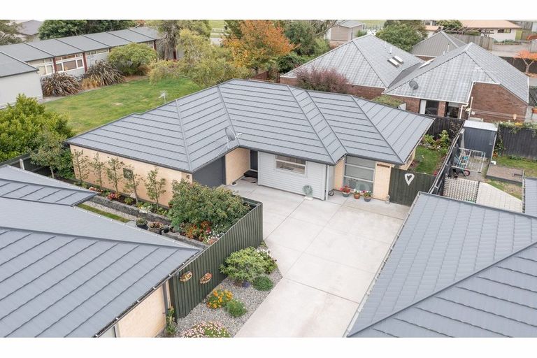 Photo of property in 3/51 Barrington Street, Somerfield, Christchurch, 8024