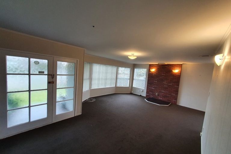 Photo of property in 41 Beeston Crescent, Manurewa, Auckland, 2102