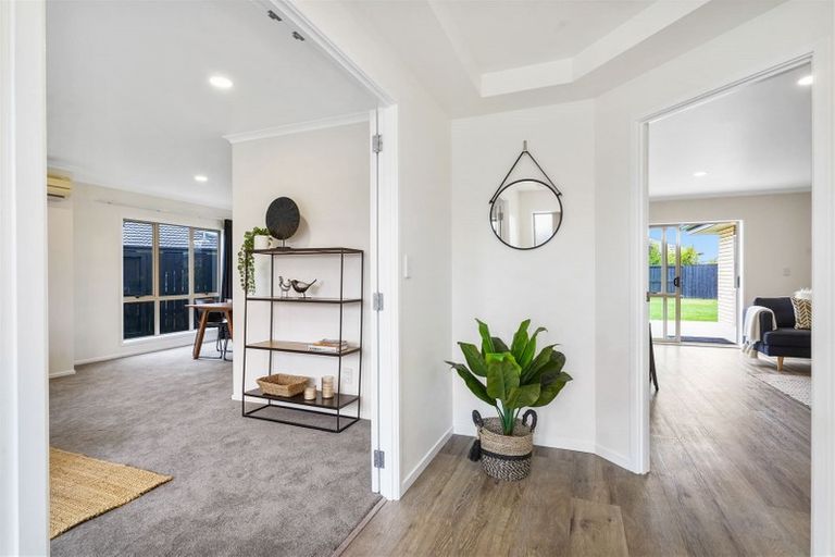 Photo of property in 58 Farringdon Avenue, Rototuna North, Hamilton, 3210