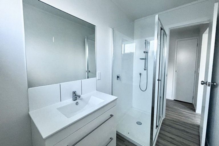 Photo of property in 8/24 Parliament Street, Melling, Lower Hutt, 5010