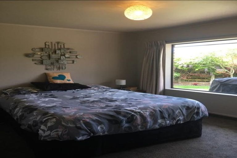 Photo of property in 102 Aldinga Avenue, Stoke, Nelson, 7011