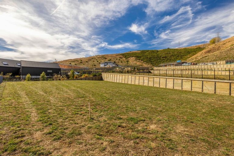 Photo of property in 25 Steve Askin Drive, Cracroft, Christchurch, 8022
