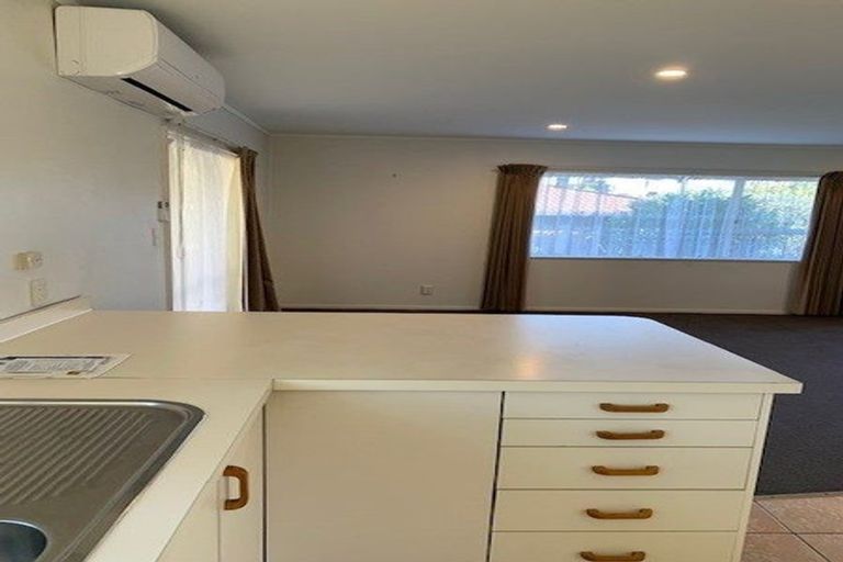 Photo of property in 9a Ratanui Road, Paraparaumu, 5032