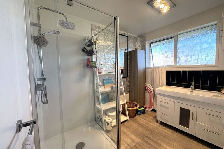 Photo of property in 3 Caldervan Street, Balclutha, 9230