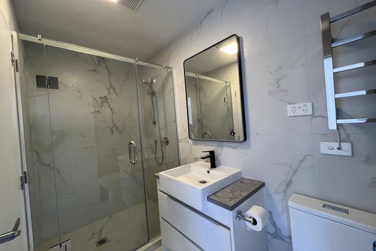 Photo of property in 10a Mantra Road, Massey, Auckland, 0614