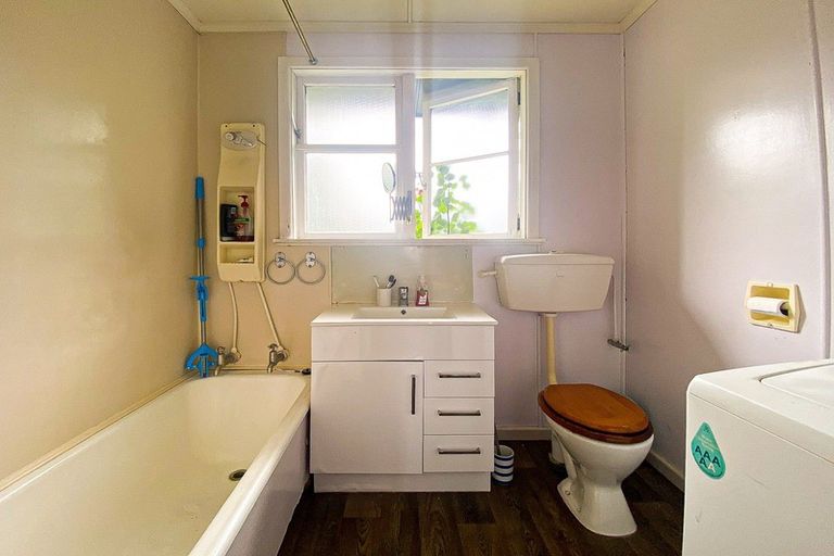 Photo of property in 78 Ferguson Street, Awapuni, Palmerston North, 4412