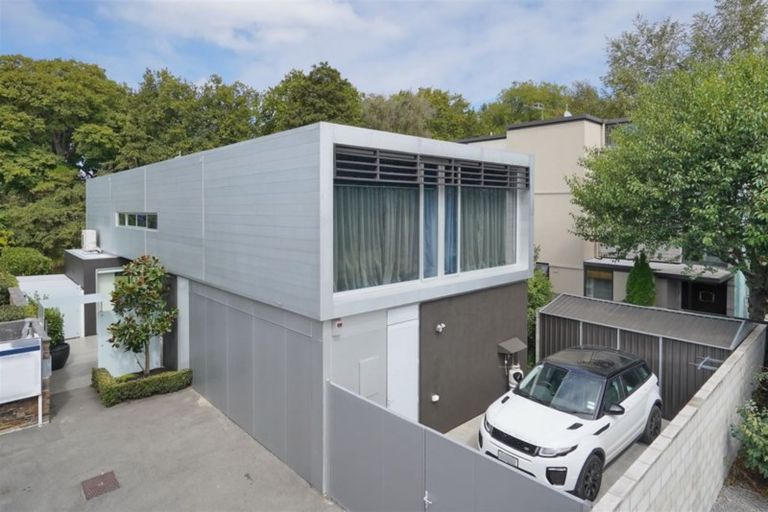 Photo of property in 3 Millbank Lane, Merivale, Christchurch, 8014