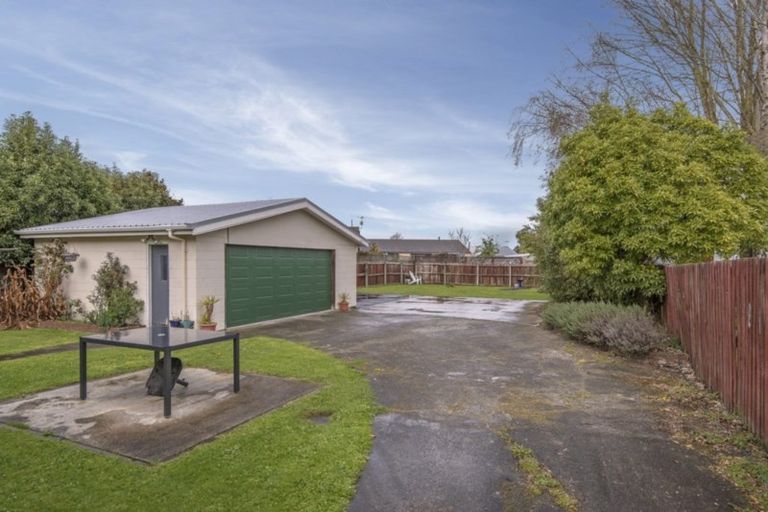 Photo of property in 91 Hoani Street, Northcote, Christchurch, 8052