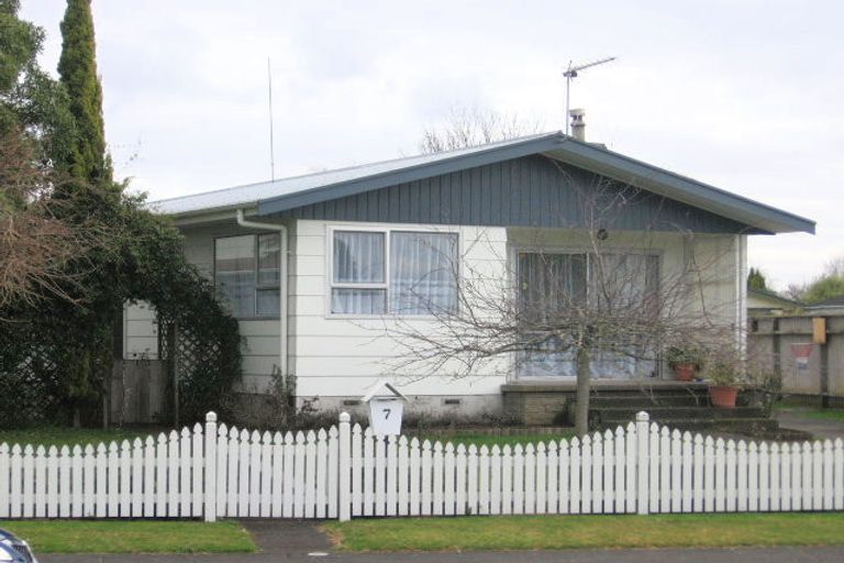 Photo of property in 7 Elmwood Crescent, Pukete, Hamilton, 3200