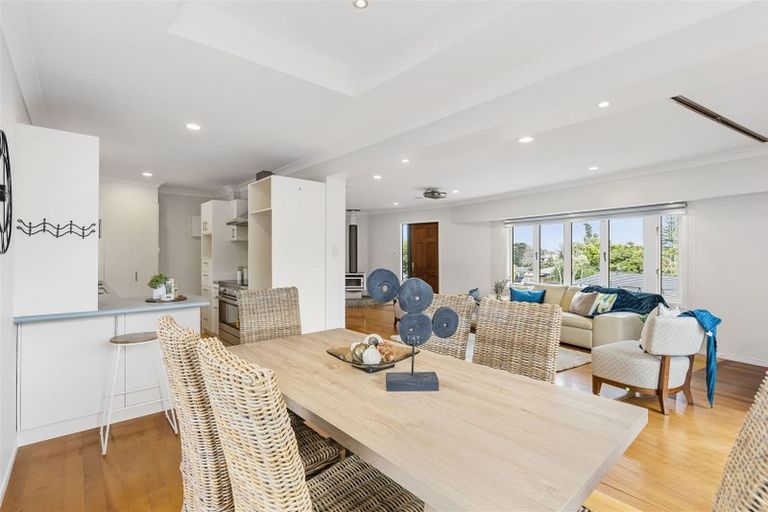 Photo of property in 19 Cosy Place, Howick, Auckland, 2014