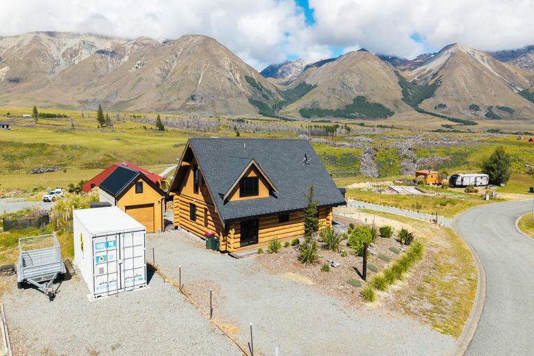 Photo of property in 58 Ohau Drive, Lake Ohau, Twizel, 9412
