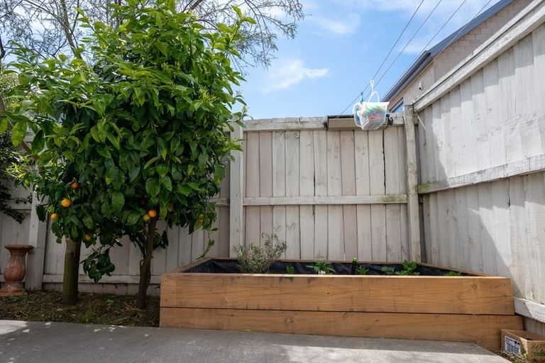 Photo of property in 52d Brockworth Place, Riccarton, Christchurch, 8011