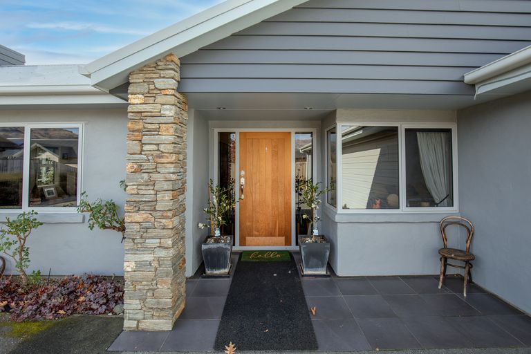 Photo of property in 140 Fache Street, Clyde, 9330