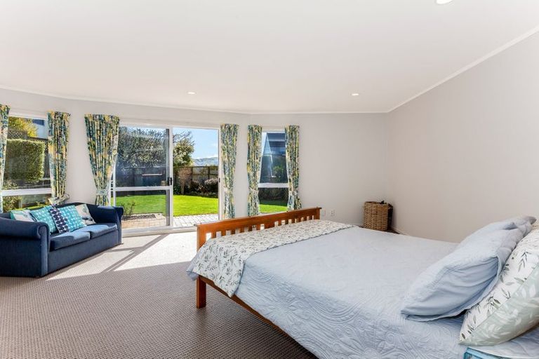 Photo of property in 3 Inlet Waters, Whitby, Porirua, 5024