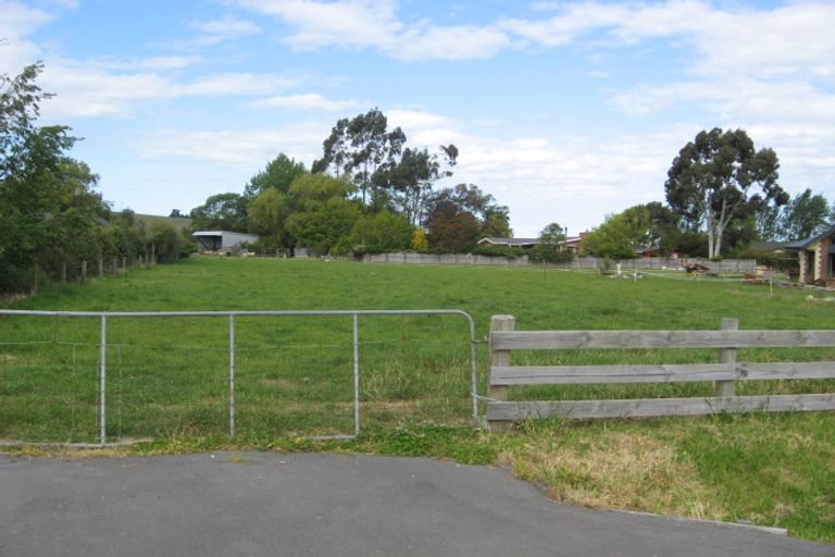 Photo of property in 89 Douglas Road, Amberley, 7410