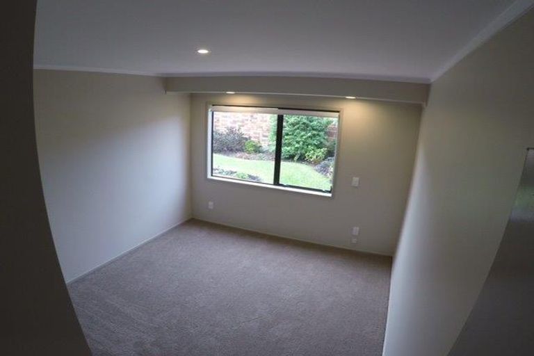 Photo of property in 14b Billabong Place, Botany Downs, Auckland, 2010