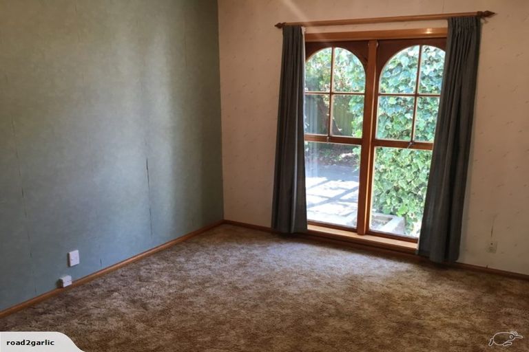 Photo of property in 252 Avonhead Road, Avonhead, Christchurch, 8042