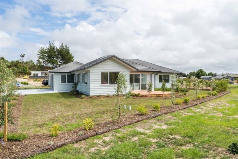 Photo of property in 2 Stingray Lane, Mangawhai Heads, Mangawhai, 0505