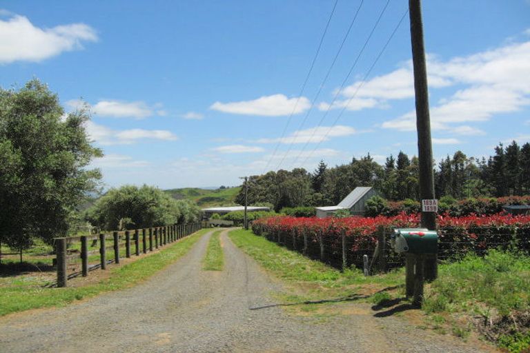 Photo of property in 189a Portsmouth Road, Bombay, 2675