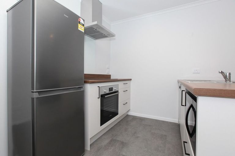 Photo of property in 15/10 Burrows Place, Frankton, Hamilton, 3204