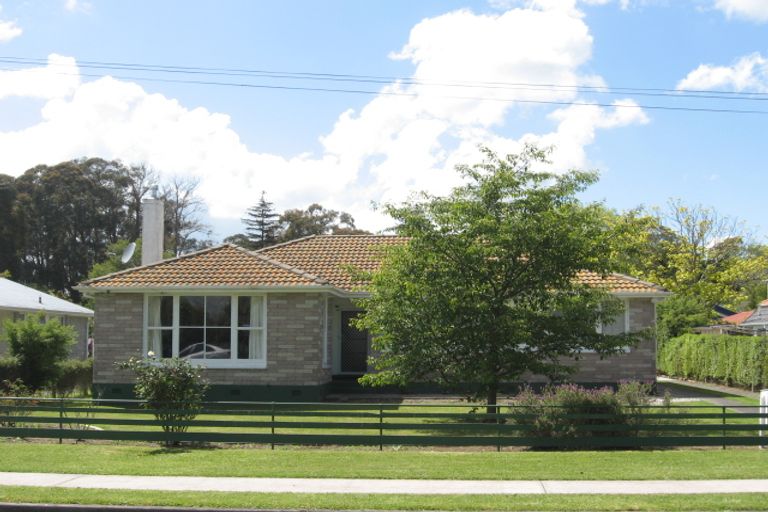 Photo of property in 38 Spencer Street, Leamington, Cambridge, 3432