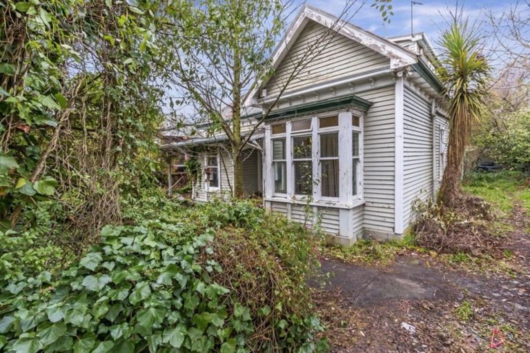 Photo of property in 72 Innes Road, St Albans, Christchurch, 8052