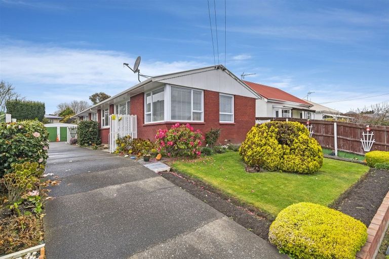 Photo of property in 1/15 Hardy Street, New Brighton, Christchurch, 8061
