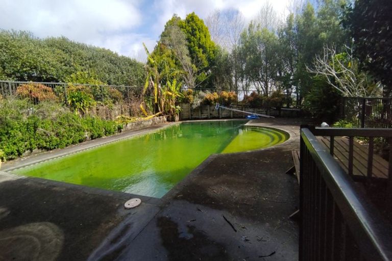 Photo of property in 71 Point View Drive, East Tamaki Heights, Auckland, 2016