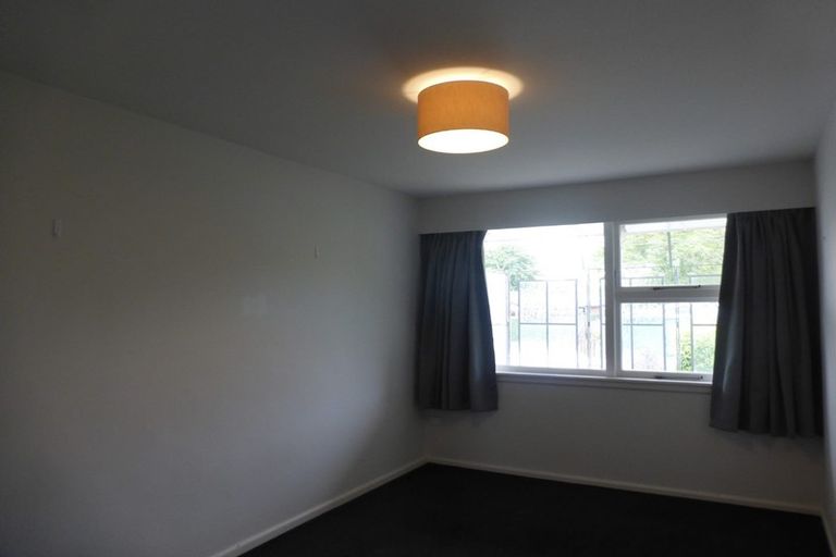 Photo of property in 2/32 Brittan Street, Linwood, Christchurch, 8011