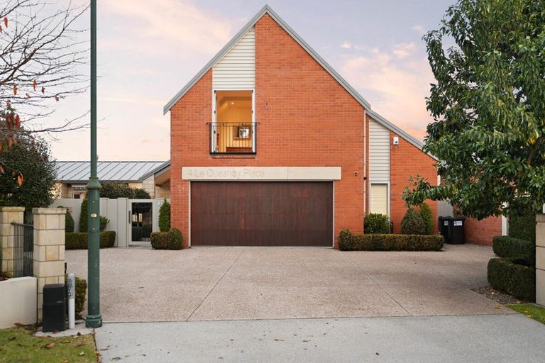 Photo of property in 4 Le Quesnoy Place, Cambridge, 3434