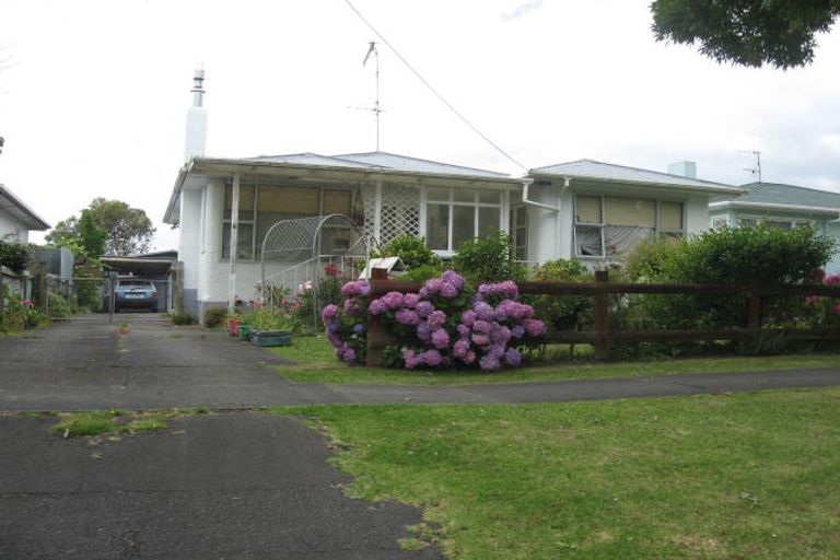 Photo of property in 6 Ward Street, Aramoho, Whanganui, 4500