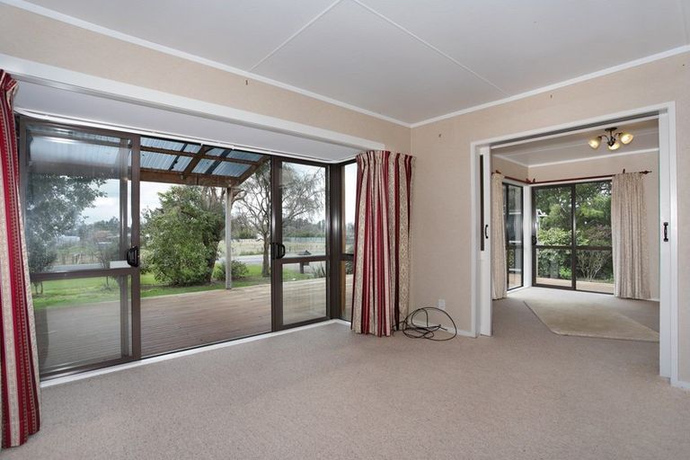 Photo of property in 305 Makirikiri Road, Crofton, Marton, 4787