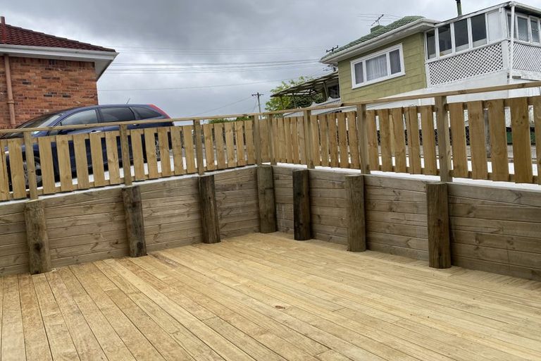 Photo of property in 28a Koromiko Street, New Lynn, Auckland, 0600