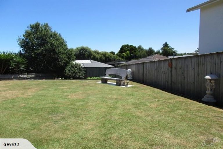 Photo of property in 11 Lithgow Drive, Otamatea, Whanganui, 4500